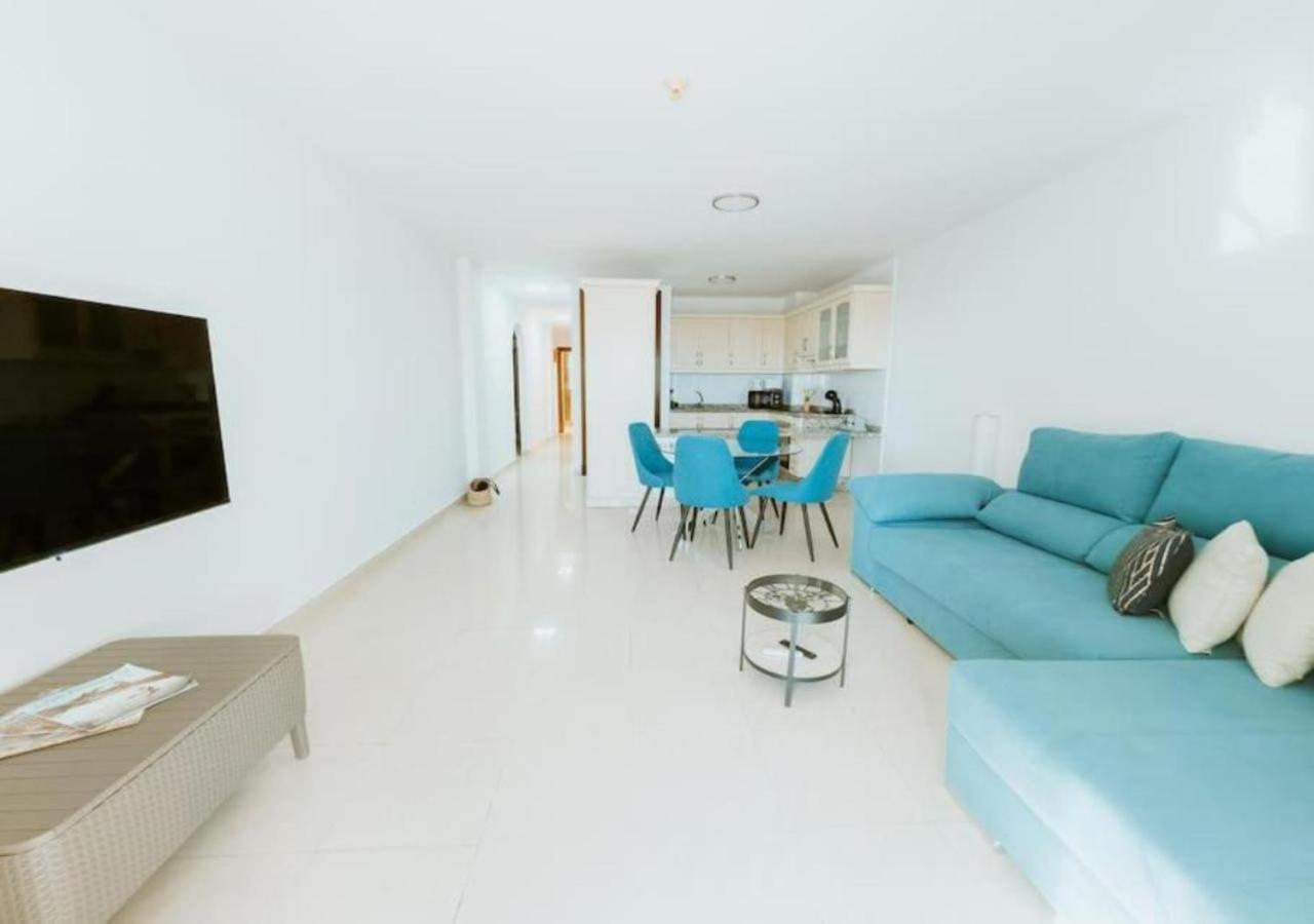 אדחה Seaview Splendor 2 Bedroom Modern Comfort מראה חיצוני תמונה